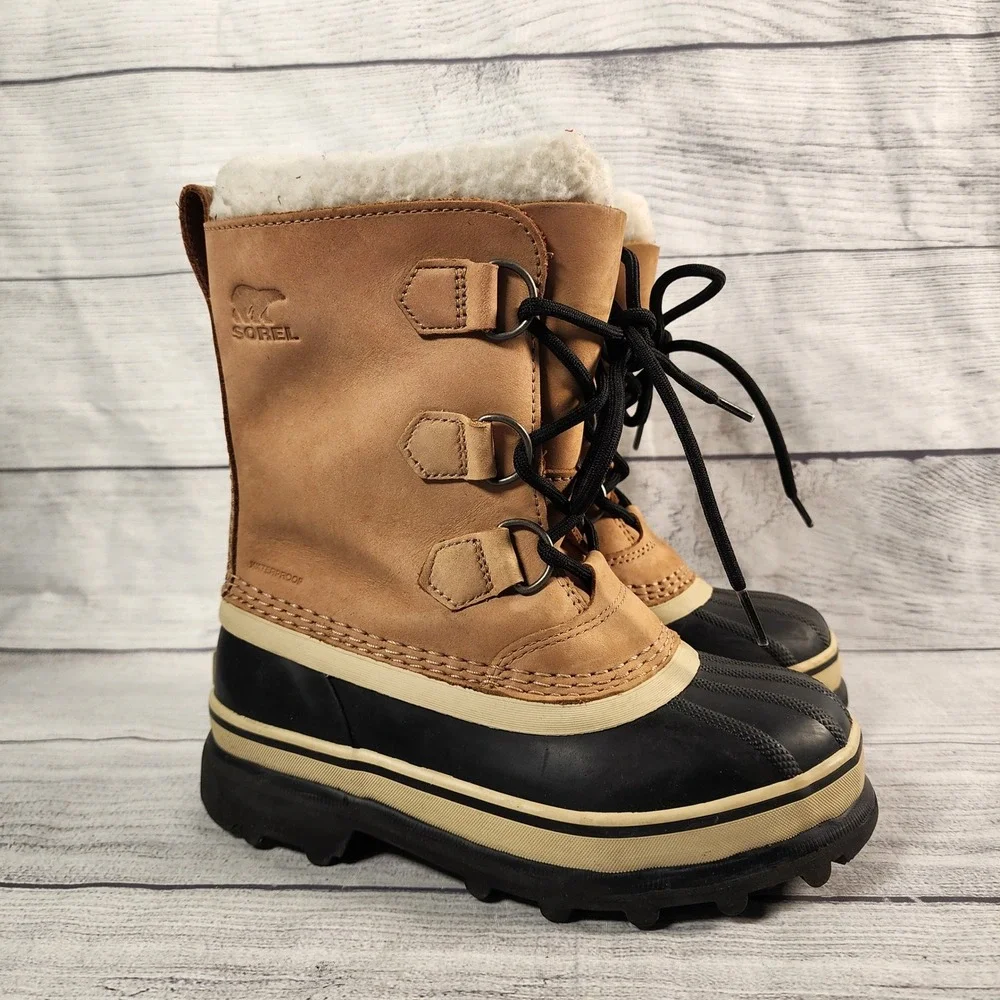 Sorel Caribou Kids Size 2 Waterproof Snow Boots Buff Black Leather LY1000-281